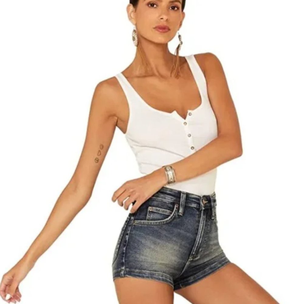 NWT Lee High Rise Pinup Jean Shorts